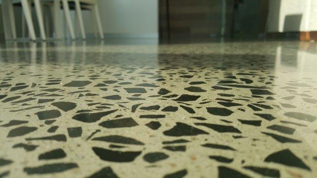 concrete polished floors in warehouses