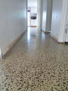 random exposure polished concrete floors