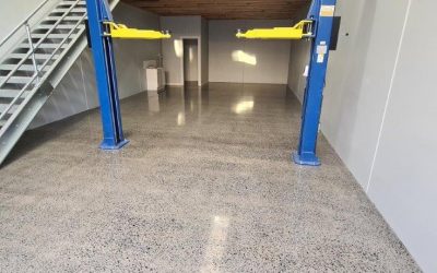 Seaford Random Exposure – Salt ‘n Pepper Factory Finish