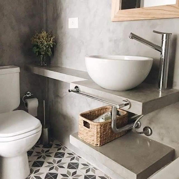 Concrete polished floors in bathrooms